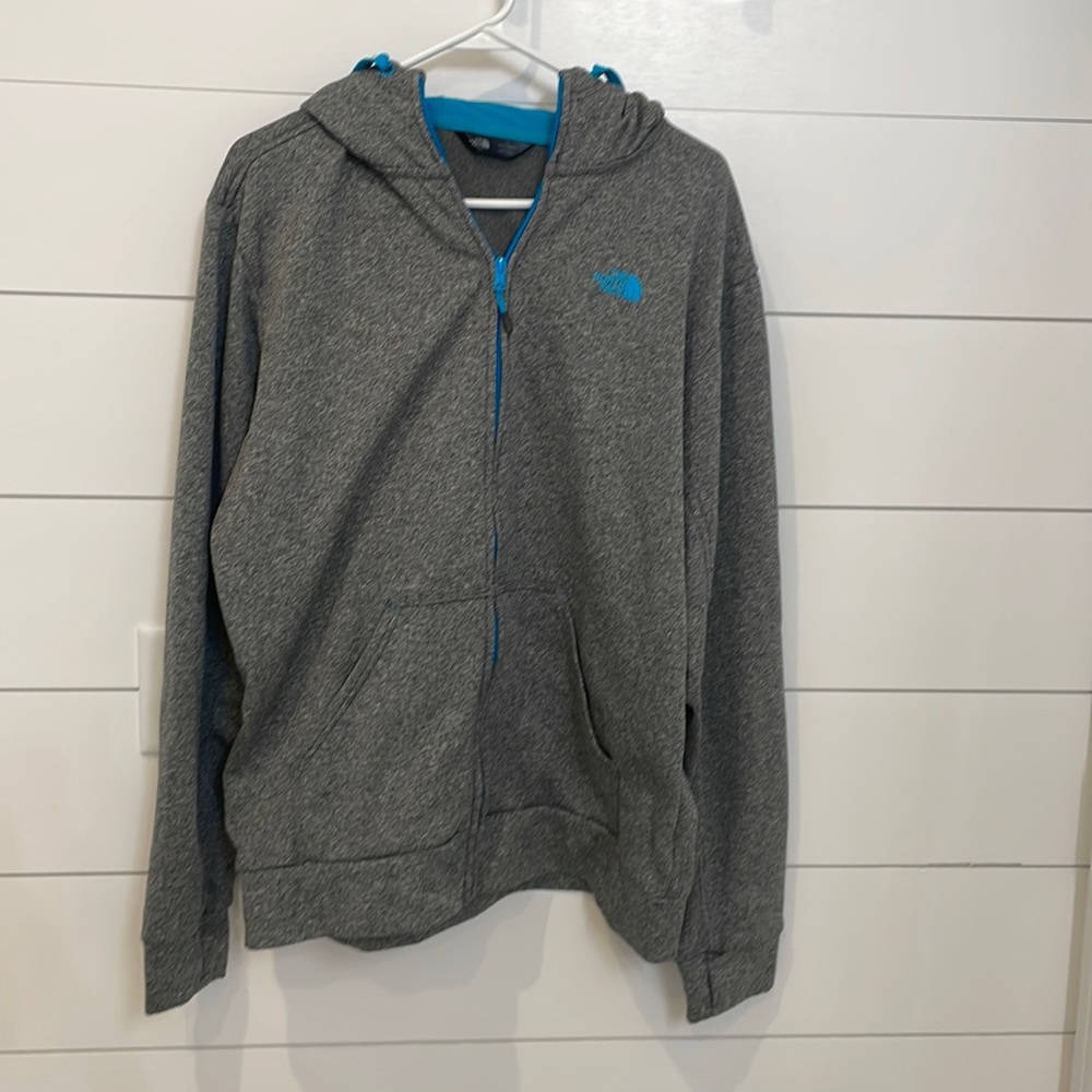 Large North Face Hoodie, like new condition